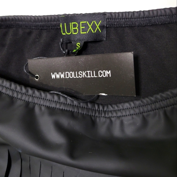 Nwt Dolls Kill S fringe skirt - Picture 5 of 11